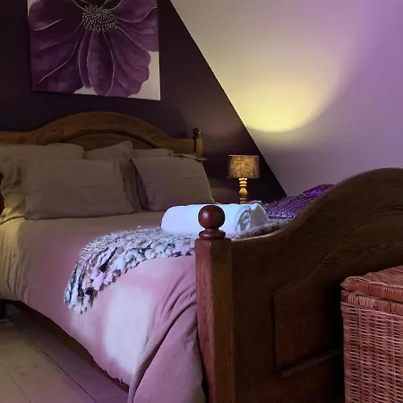 La Pomme D'amour Bed & Breakfast *