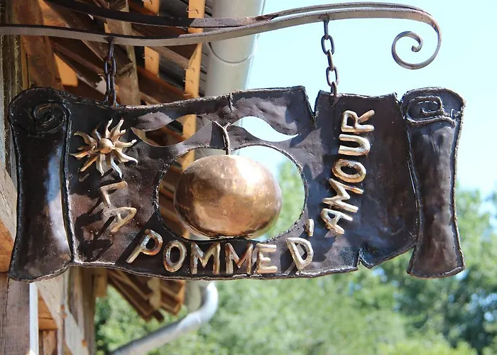 La Pomme D'amour Bed and breakfast 4*